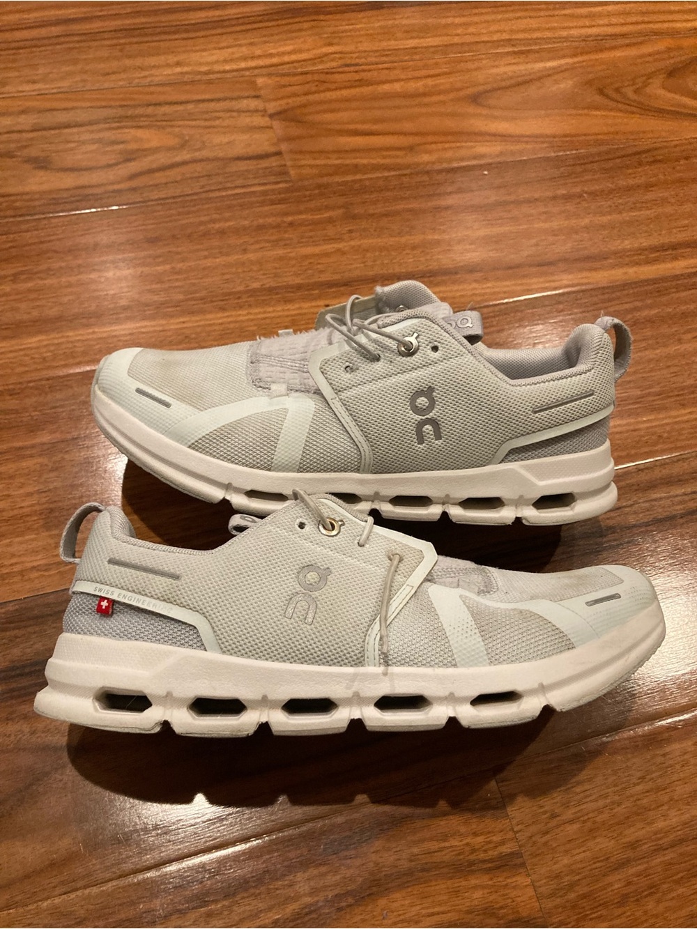 On Cloud Low Top Lace-Up Mesh Athletic Sneakers Beige/Gray,size 6Y